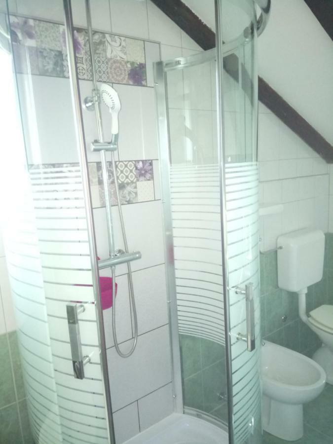 Holiday Home Jadric Osoje ภายนอก รูปภาพ