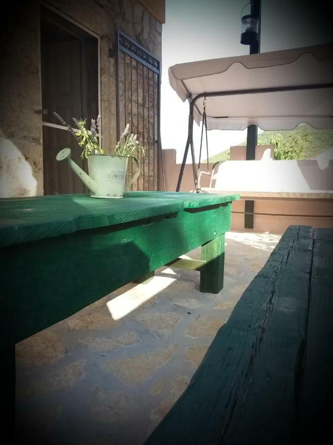 Holiday Home Jadric Osoje ภายนอก รูปภาพ
