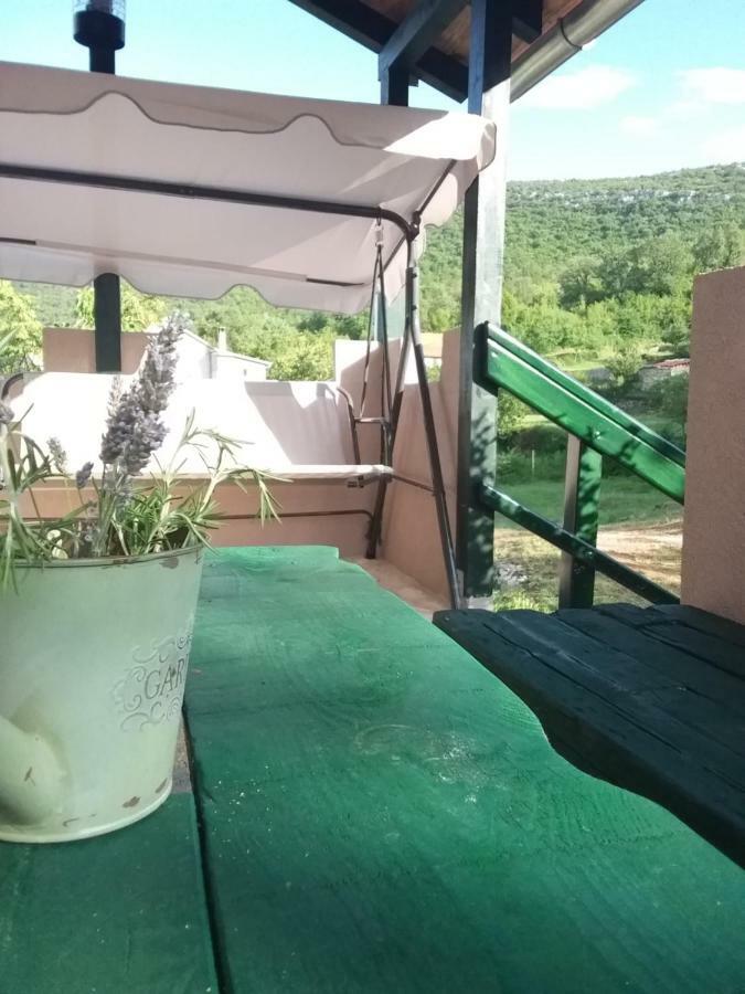 Holiday Home Jadric Osoje ภายนอก รูปภาพ
